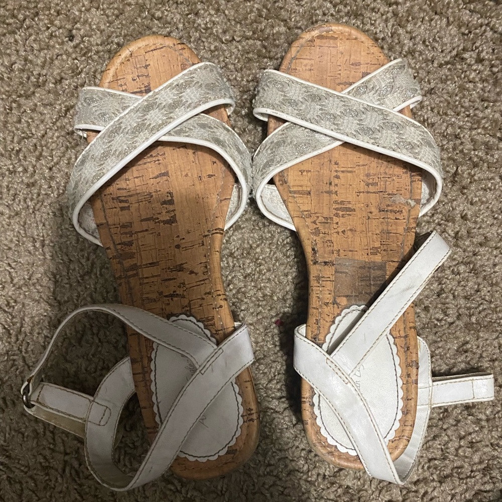 American Eagle Wedges